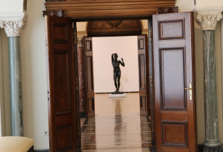 To the hall where the masterpiece is located Photo: Crișan Andreescu, with the kind permission of NMAR