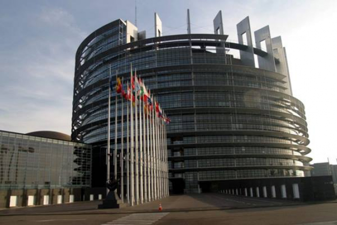 parlamentul_european