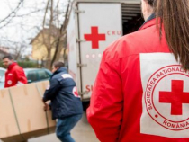 Crucea Roşie Română, cu sprijinul Crucii Roşii Americane, a trimis 18 tiruri cu alimente cetăţenilor ucraineni