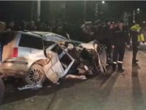 Un tânăr român  murit, alți 3 au fost răniți după ce mașina lor a lovit un stâlp de electricitate, la Bistrița