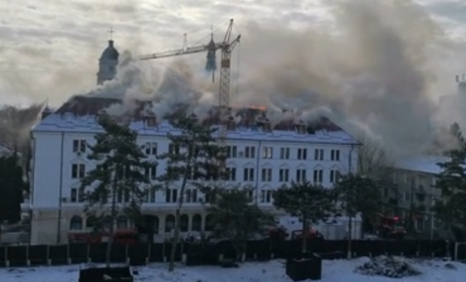 Incendiu la Prefectura din Suceava