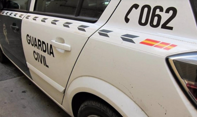 Spania. O organizație criminală specializată în furtul, contrafacerea și primirea de vehicule a fost destructurată. Român arestat