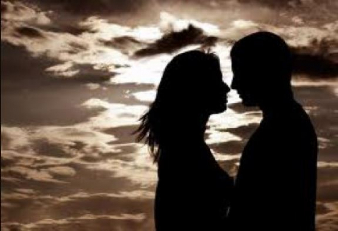 Ce este si ce nu este flirtul | Esențial, Relaţii | Revista PSYCHOLOGIES Romania