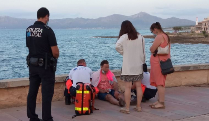 Spania. Un avocat român, la un pas de înec, a fost salvat de doi tineri 