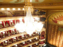 Balerin de la Teatrul Bolşoi, zdrobit pe scenă de o rampă care a căzut din tavan. Bărbatul nu a avut nicio șansă 