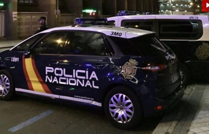 Spania. Un român a fost arestat după ce și-a înjunghiat un conațional într-un bar, în urma unei dispute