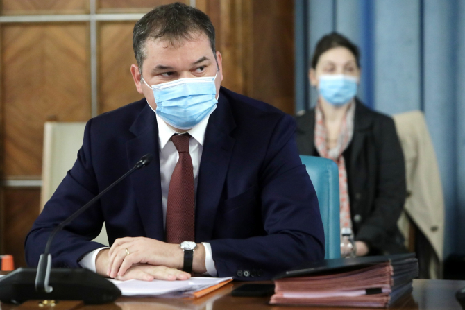 Ministrul Sănătății: „Încă nu am ajuns în vârful valului patru al pandemiei. Din păcate, nu suntem nici măcar pe platou”