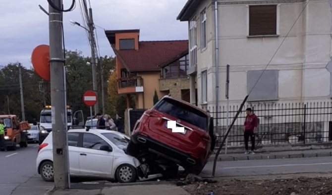 Trei copii români, implicați într-un cumplit accident