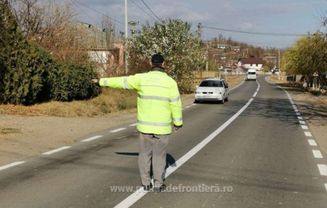 Șofer român, pericol în trafic. Bărbatul conducea un automobil, fără a deține permis de conducere 