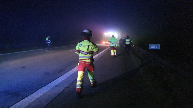 Germania. Român de 21 de ani, mort după ce a coborât de la volan în mijlocul autostrăzii și a fost spulberat de o altă mașină