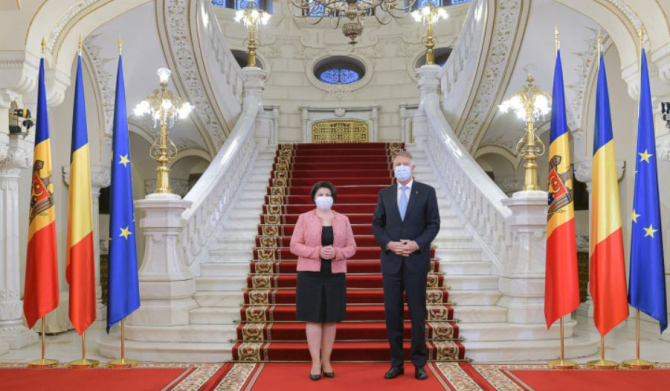 Iohannis, la întrevederea cu primul ministru de peste Prut - România sprijină Republica Moldova în procesul de modernizare