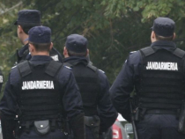 Harghita: Jandarmii care au intervenit pentru evacuarea turiştilor din Salina Praid, recompensaţi de Instituţia Prefectului