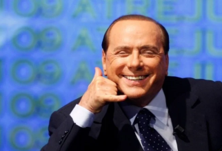 Silvio Berlusconi spune că a reluat legătura cu președintele rus Vladimir Putin