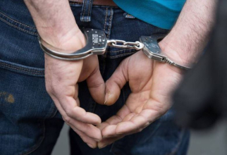 Italia. După ce a jefuit un restaurant, a vrut să dea lovitura și într-un un magazin de tutun: român arestat