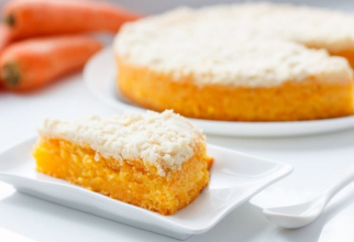 Prăjitură cu morcovi și iaurt. Un desert fabulos cu doar 140 de calorii