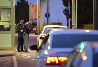 Români, prinși în vamă cu adeverinţe de muncă false, pentru evitarea carantinei. FOTO: Poliția de Frontieră