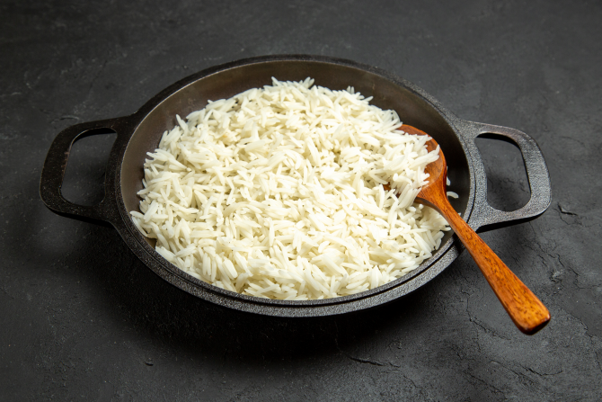 Așa se gătește orezul perfect: Patru dintre secretele bucătarilor de top au fost aflate