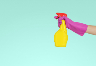 Te-ai săturat să faci toată ziua curățenie? Iată 7 sfaturi care te vor ajuta să termini mai repede și mai eficient