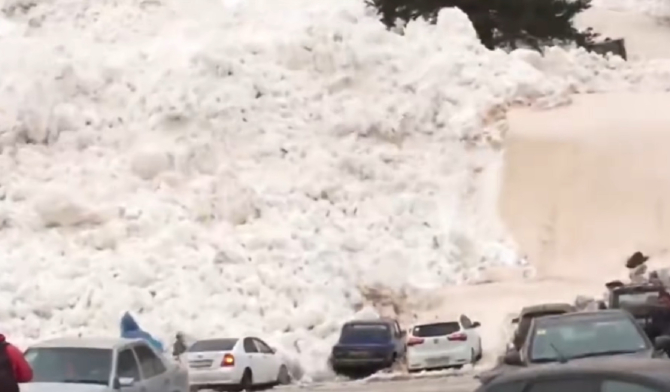 Austria. Unul dintre cele mai grave accidente produse de avalanşe: Cinci morți
