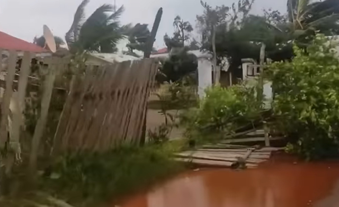 Ciclonul Batsirai în imagini. Cel puțin 30 de persoane au murit - VIDEO