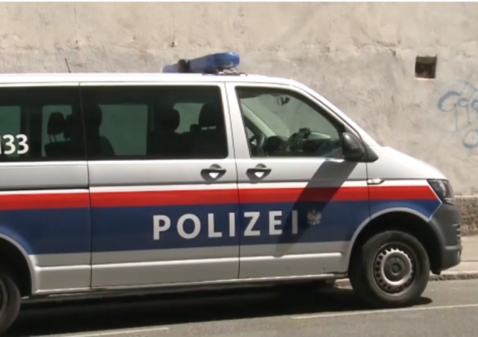 Austria. Un român de 46 de ani a înjunghiat o persoană cu un cuțit într-o spălătorie. Bărbatul a fost arestat 