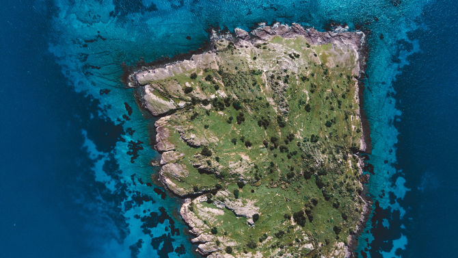 Franța ia în calcul să acorde autonomie insulei Corsica