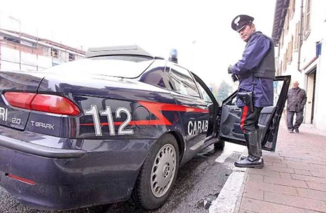 Italia. Un șofer român de camion a fost găsit mort într-o parcare: niciun semn de violență pe corp