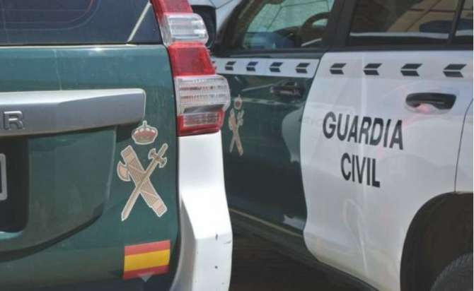 Spania. Șase luni de închisoare pentru un agent care s-a plâns de "mirosul urât" al unui superior