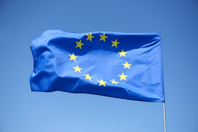 Statele UE au convenit iniţierea procesului de aderare a Ucrainei, Republicii Moldova şi Georgiei