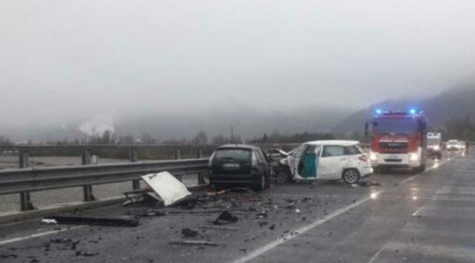 Italia. Accident mortal pe autostrada Cinisi: Un muncitor mort și trei răniți FOTO: captură ilmessaggero.it