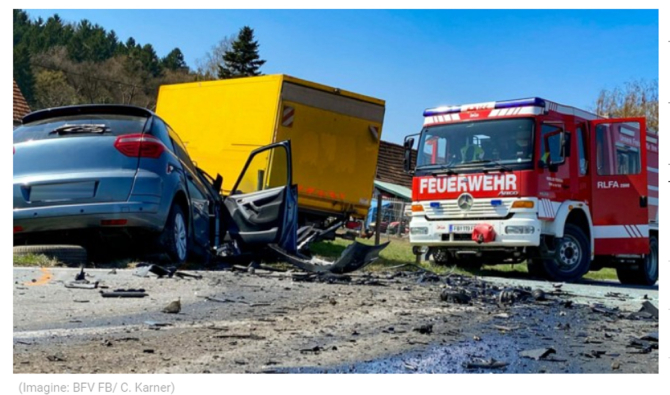 Austria. Româncă, moartă după un accident teribil: A intrat cu mașina într-un camion. FOTO: captură krone.at