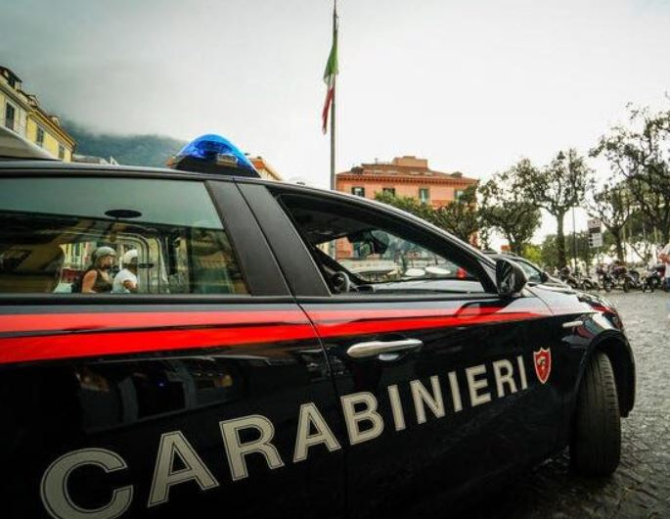 Doi români au fost prinși de carabinieri, în urma controalelor strcite din Italia 