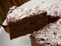 Mini tort de ciocolată super delicios. Nici nu vei avea nevoie de cuptor. Rapid, simplu și senzațional de bun 