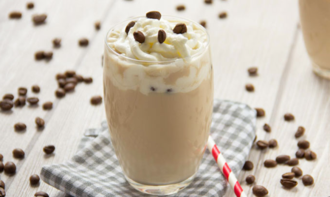 Așa faci cel mai bun cappuccino freddo, o băutură delicioasă pentru zilele călduroase