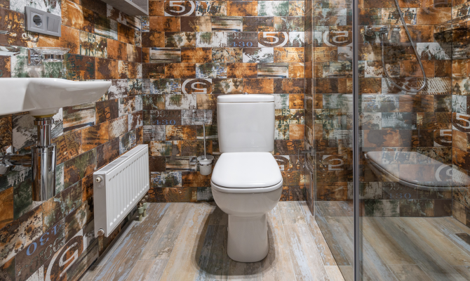 Cum și cu ce să curățați vasul de toaletă până ajunge să strălucească: Trucurile și secretele gospodinelor cu experiență au fost aflate (Sursa: Pexels.com)