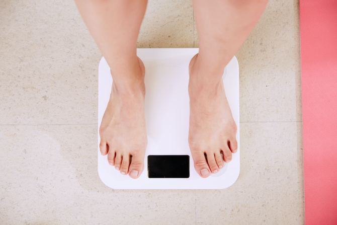 Cele mai mari MITURI despre pierderea în greutate. Specialiștii dezvăluie ce funcționează și ce nu / Foto: Unsplash