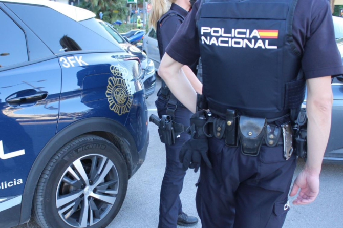 Spania. Trei hoți români au fost arestați: doi au fost prinși în aeroportul din Palma și unul în Valencia