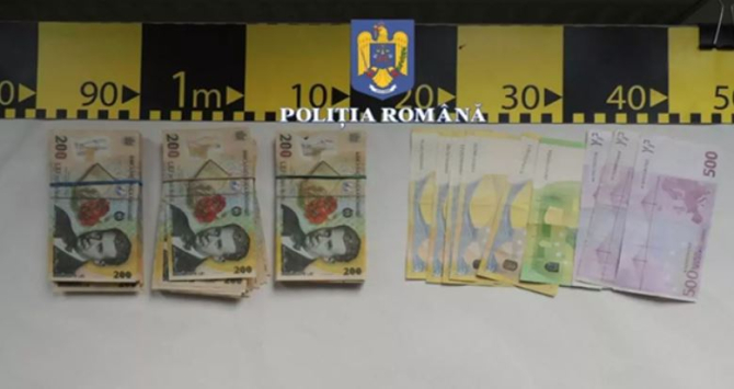 Trei români au furat un seif, în care era jumătate de milion de lei. Magistrații au decis - arest și control judiciar 