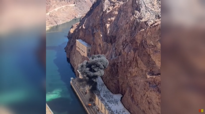 Nevada. Explozie URIAȘĂ la barajul Hoover: O minge de fum acoperă cerul - VIDEO / Foto: Captură video youtube