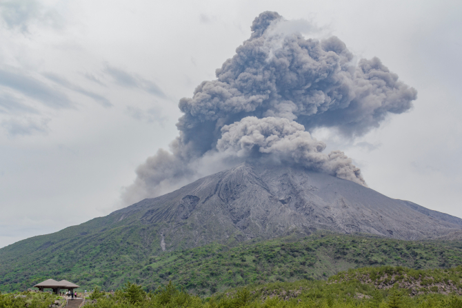 Japonia: Zeci de persoane evacuate după erupţia vulcanului Sakurajima / Foto: Unsplash