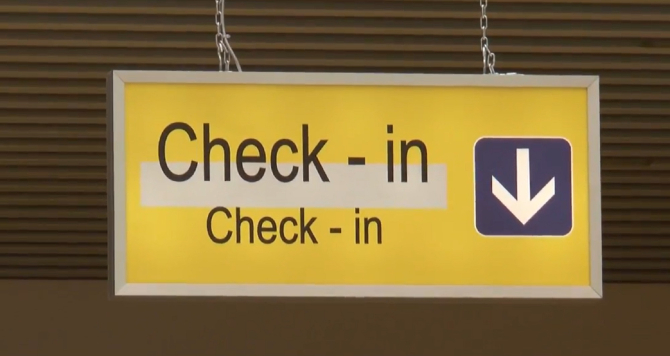 Un bărbat a murit pe Aeroportul Internaţional Iaşi: Aştepta să facă formalităţile de îmbarcare