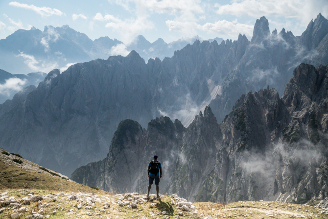 Franța. Decizie radicală după ce cinci români au vrut să urce pe Mont Blanc: Cine vrea pe munte trebuie să plătească 15.000 euro pentru salvare și înmormântare