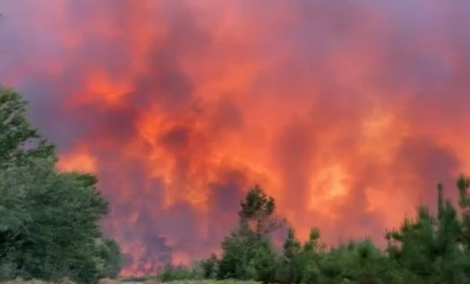 Incendiul de vegetație din sud-vestul Franței a fost izolat, anunță autoritățile