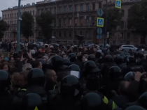 Proteste de amploare în Moscova şi Sankt Petersburg. Vladimir Putin a promulgat legea ce pedepsește dezertorii