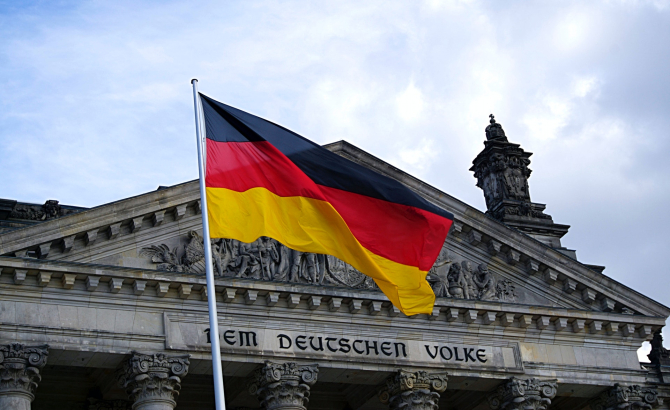 Germania preia controlul rafinăriei deținute de Rusia pe fondul crizei energetice