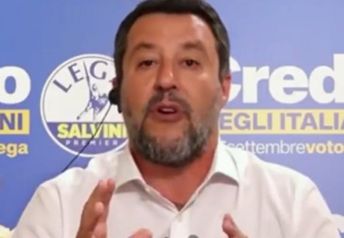 Italia. Salvini provoacă o polemică punând la îndoială sancţiunile împotriva Rusiei: „Cei care le-au instituit sunt în genunchi” - VIDEO