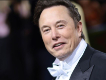 Elon Musk și Grimes au fost obligați prin lege să schimbe numele fiului lor / Sursa foto: bbci.co.uk