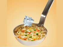  Acest truc rapid cu gheață va face ca următorul tău bol de supă să fie mult mai sănătos / Foto: Unsplash