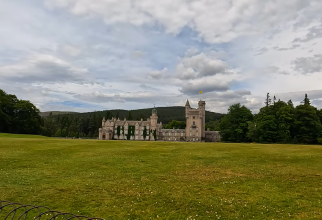 Regele Charles vrea să transforme castelul Balmoral într-un memorial public al Reginei pentru vizitatori / Foto: Captură video youtube