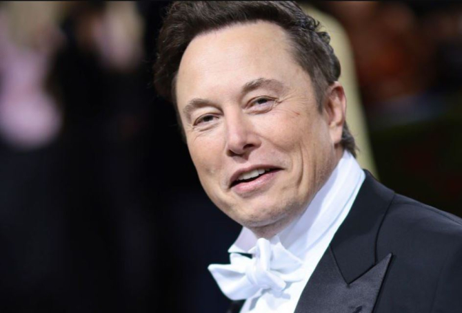 Elon Musk și Grimes au fost obligați prin lege să schimbe numele fiului lor / Sursa foto: bbci.co.uk